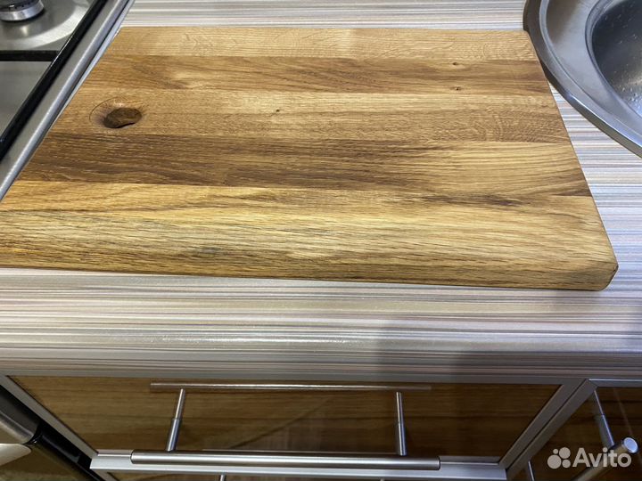 Продаеться разделочная доска из дуба