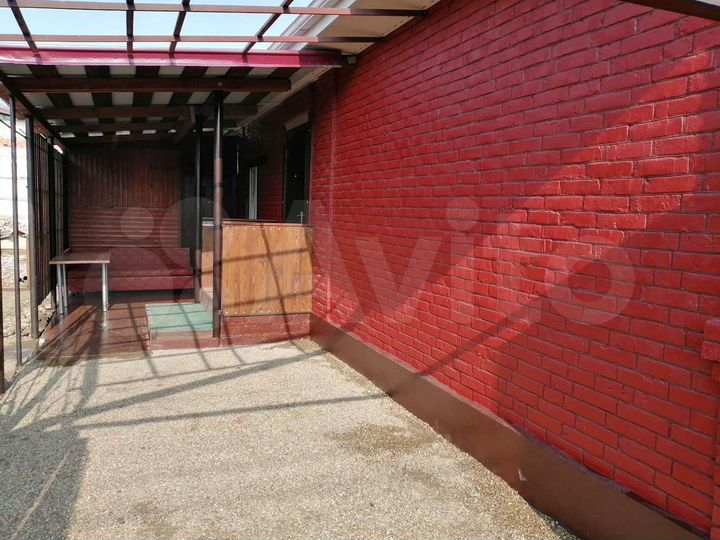 Дом 104 м² на участке 3,7 сот.