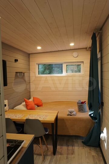 Дом 15 м² на участке 100 сот.