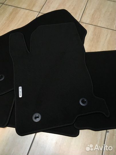 Водительский автоковрик Премиум велюровый