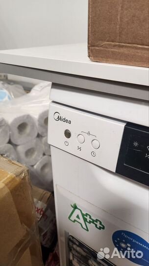 Midea mfd45s320 w