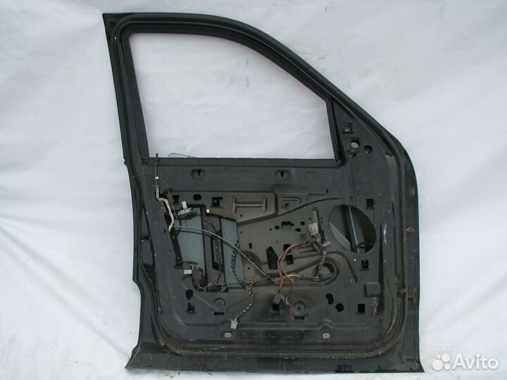 Lincoln Aviator дверь передняя левая