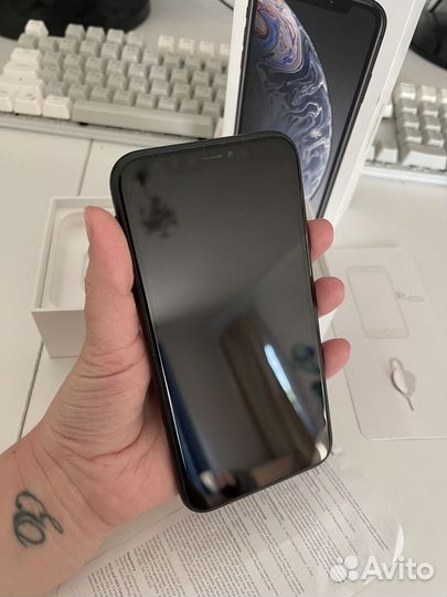 iPhone Xr, 64 ГБ