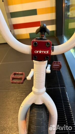 Велосипед bmx кастом на топ-деталях