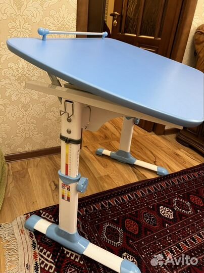 Письменный стол для школьника бу