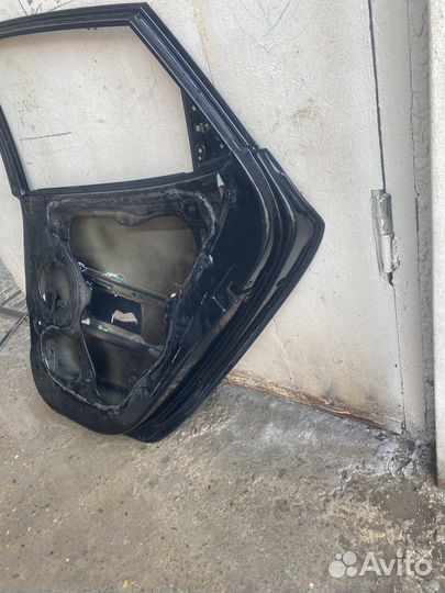 Дверь hyundai ix 35 б/у оригинал