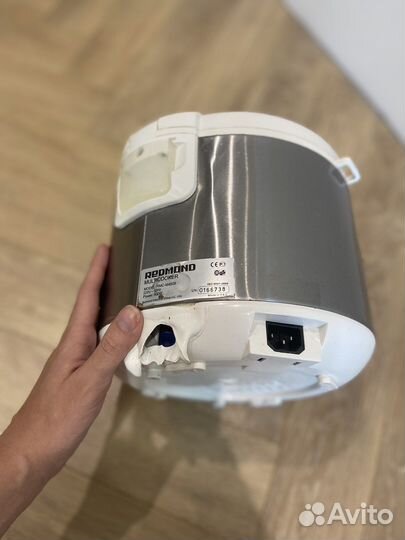 Мультиварка redmond