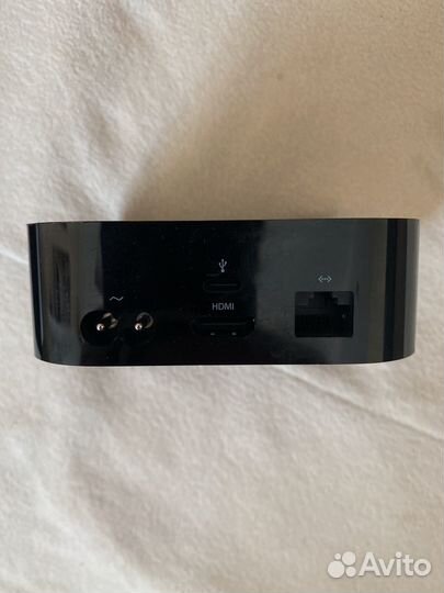 Apple TV 4 32 Gb (A1625)