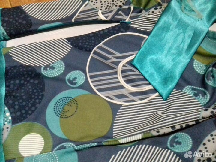 Блуза без рукавов