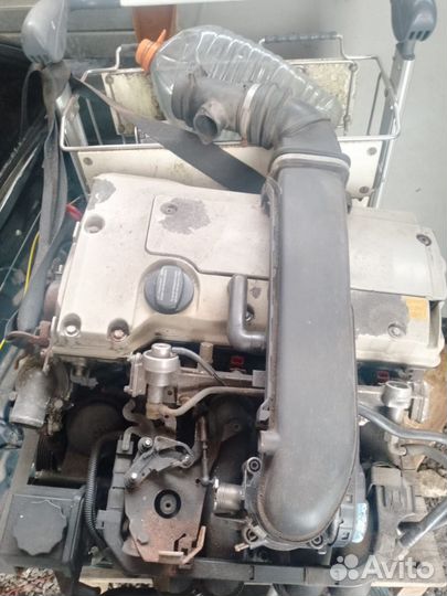 Мотор на 210 мерседес
