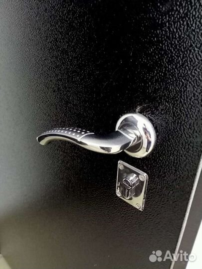 Ремонт и замена дверных замков