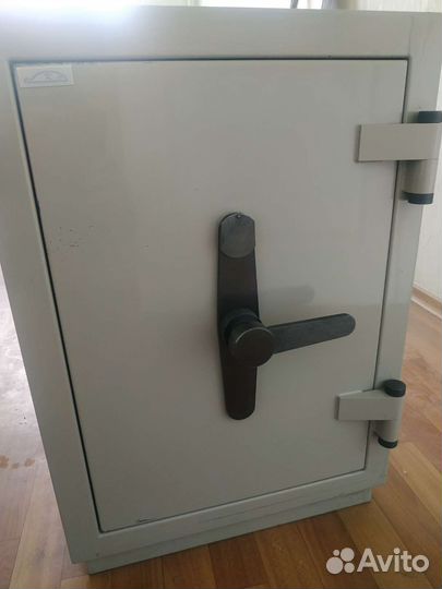 Сейф огневзломостойкий кз 0132