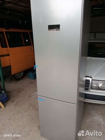 Холодильник новый Bosch kgn39mleb