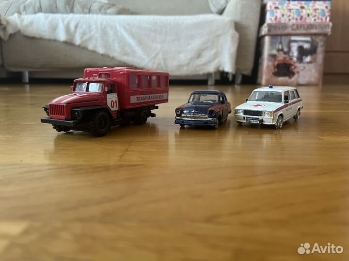 Модельки российских и иностранных автомобилей