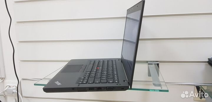 Ноутбук Lenovo T450 i5-5300\ 8Gb\256ssd\14