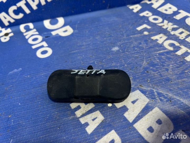 Форсунка омывателя Volkswagen Jetta 6 седан CAX