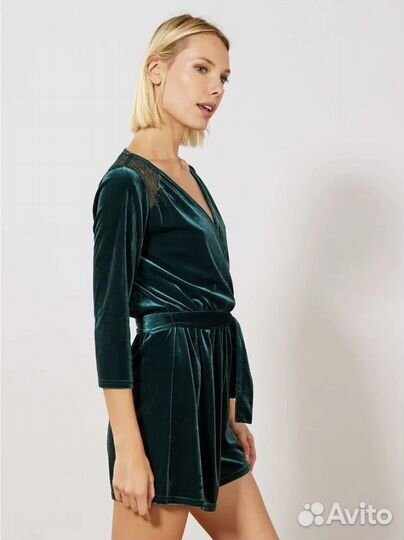 Комбинезон из бархата kiabi р-р 44