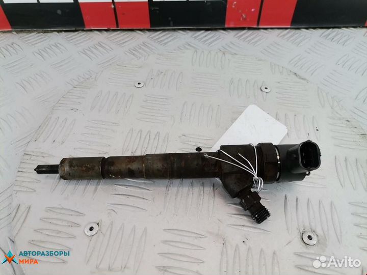 Форсунка Saab 9-5 2-й рест. 2007 93184794