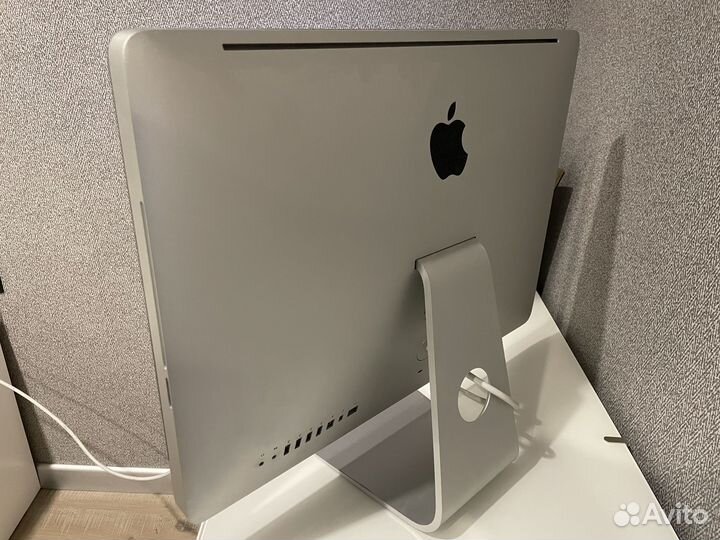 Apple iMac 21.5