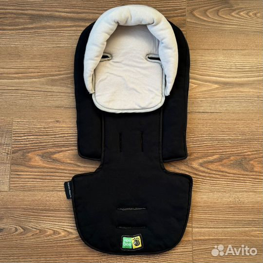 Матрасик вкладыш в коляску valco baby оригинал