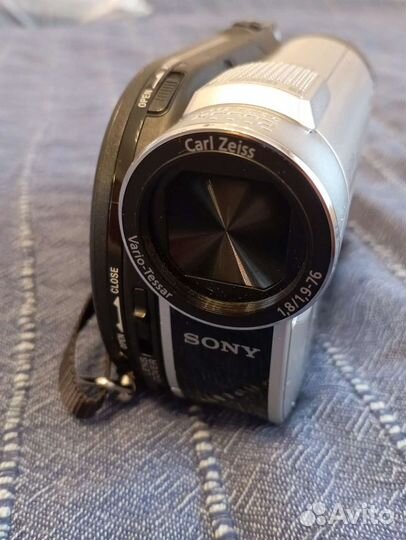 Видеокамера Sony handycam
