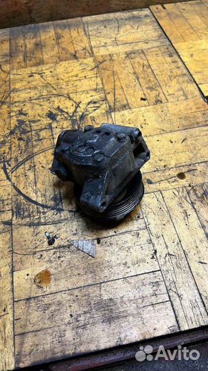 Насос гидроусилителя Ford Mondeo 4