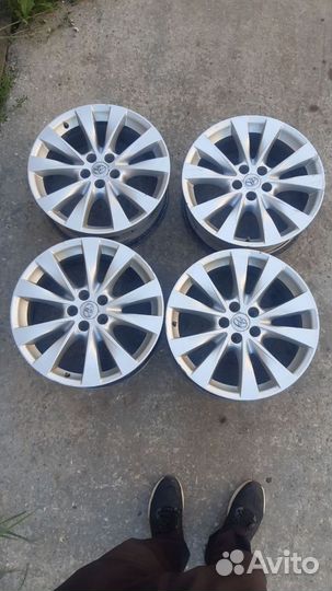 Диски Toyota r19 оригинал с Venza