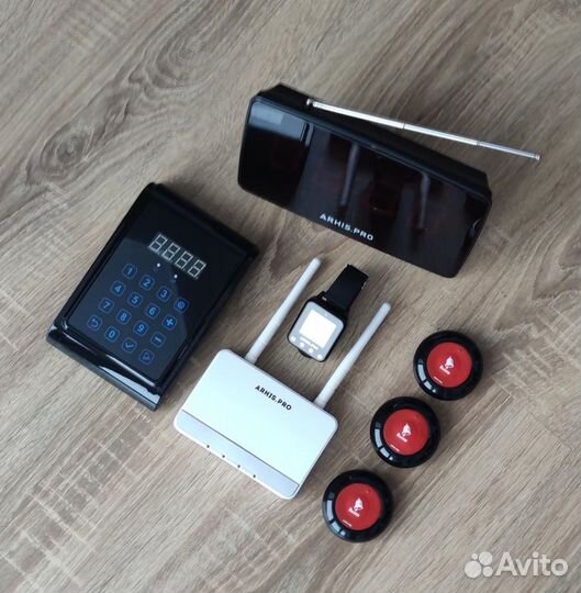 Кнопка вызова персонала, часы, табло, пуль, репите