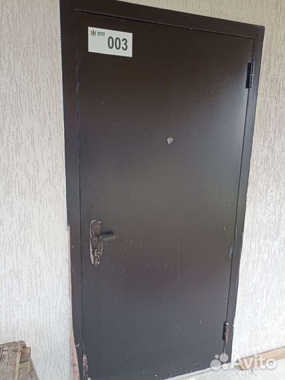 Металлическая дверь бу