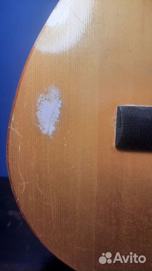Акустическая гитара