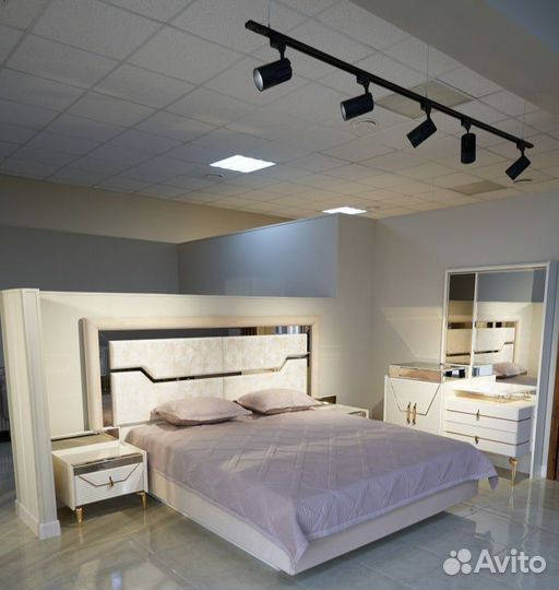 Спальня Стефани