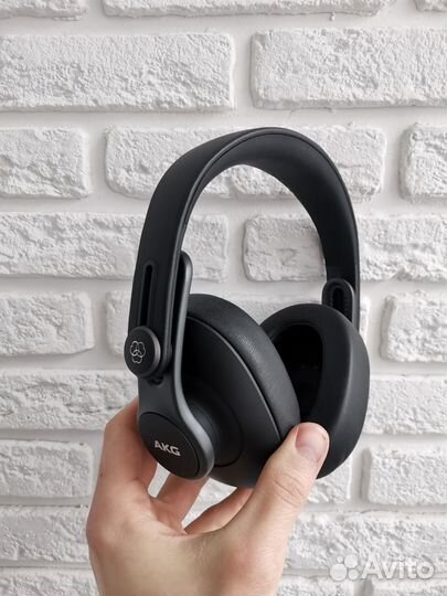 Наушники AKG K371