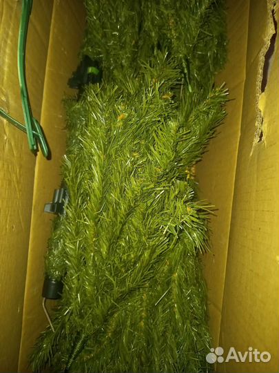 Елка искусственная