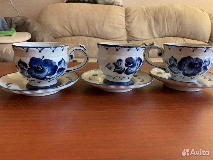 Чайные чашки с блюдцами Гжель. Ручная работа