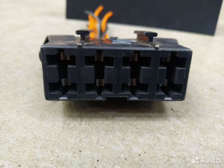 Блок предохранителей Нива