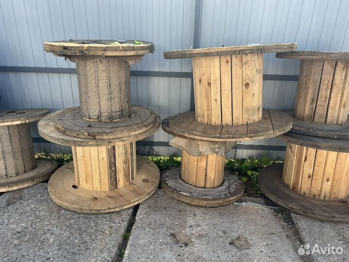 Катушка от кабеля деревянная