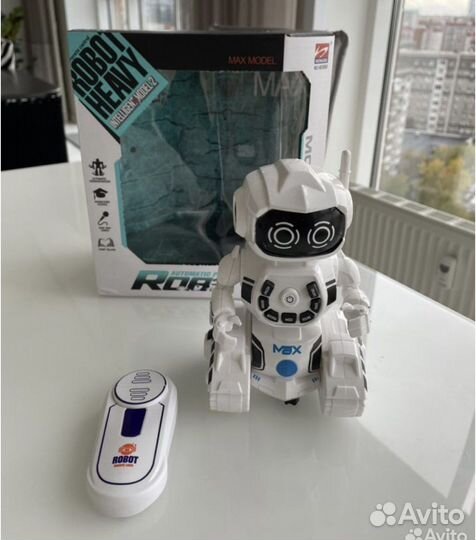 Робот музыкальный