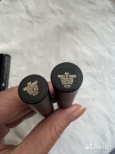 Помада и блеск MAC