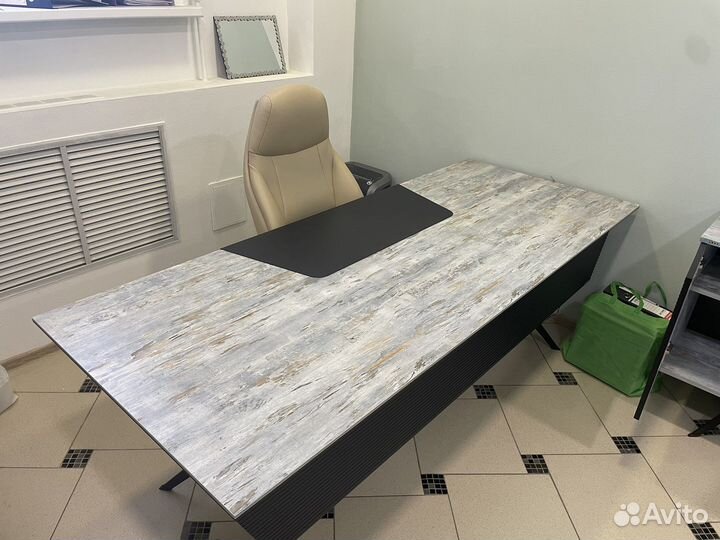 Кабинет руководителя и помошника