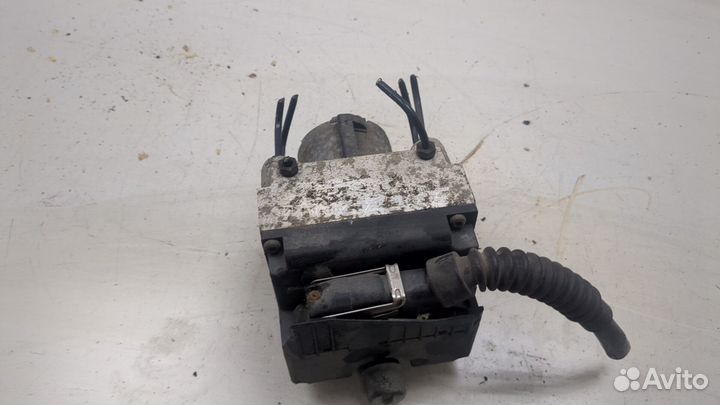 Блок абс, насос Audi A6 (C4), 1997