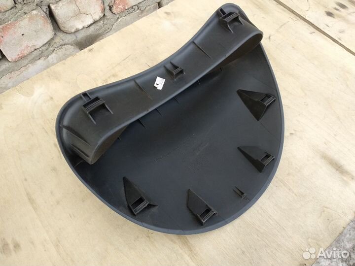 Козырек приборной панели Пежо 206