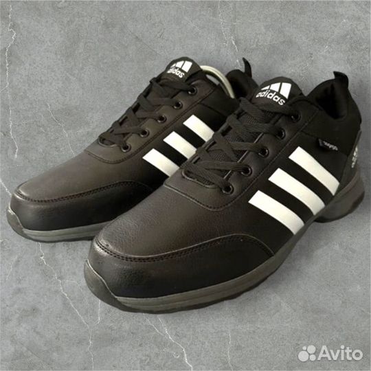 Кроссовки зимние adidas 40