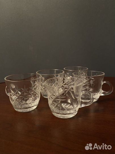 Хрустальные чашки