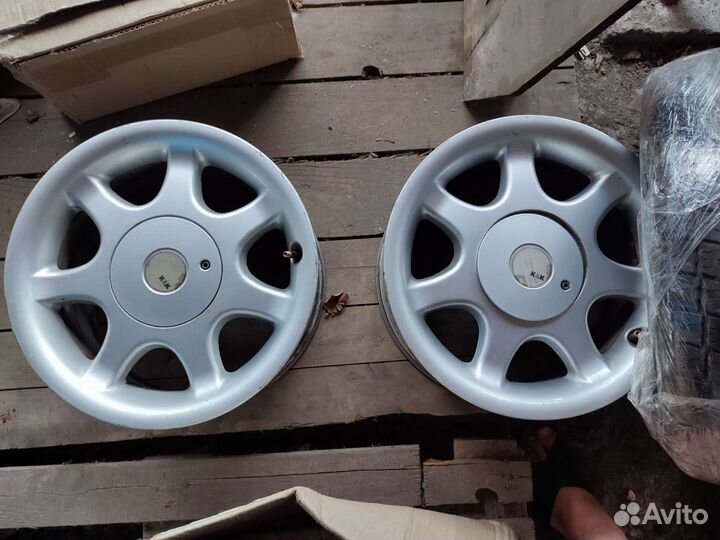 Продам литые диски r15