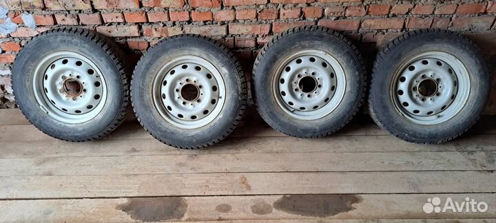 Nordman Nordman 4 205/70 R15