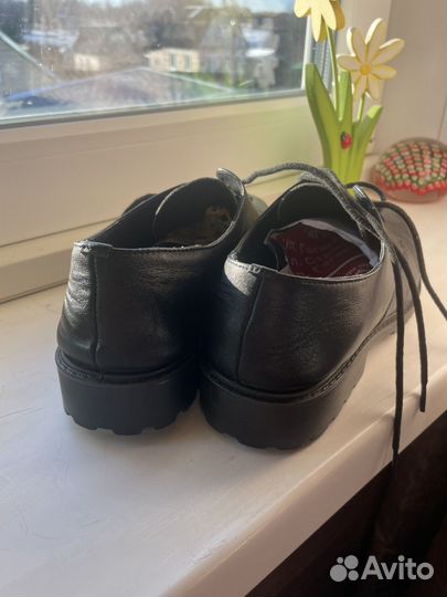 Женская обувь 39 размер: туфли, ботинки