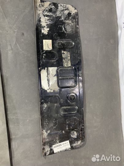 Панель задняя Pajero/Montero IV (V8, V9) 2007