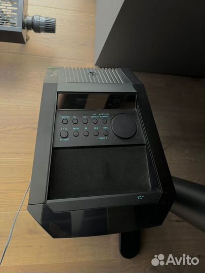 Колонка Sony GTK-N1BT