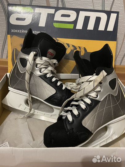 Коньки хоккейные atemi