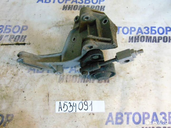 Кронштейн генератора для ваз LADA Kalina 2004